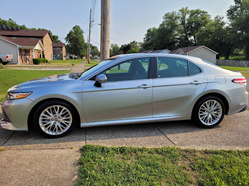 Toyota Dealer «Toyota of Louisville on Dixie Highway», reviews and photos, 6514 Dixie Hwy, Louisville, KY 40258, USA