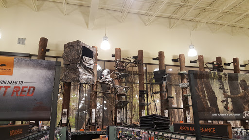 Outdoor Sports Store «Field & Stream», reviews and photos, 2075 Interchange Rd, Erie, PA 16509, USA