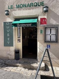 Photos du propriétaire du Hotel Restaurant Le Monarque à Blois - n°4