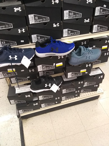 Department Store «Alton Farm & Home Supply», reviews and photos, 2600 Homer Adams Pkwy, Alton, IL 62002, USA