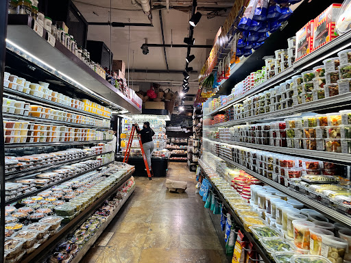 Grocery Store «Westside Market NYC», reviews and photos, 77 7th Ave S, New York, NY 10011, USA