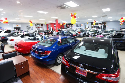 Used Car Dealer «Showroom Auto», reviews and photos, 42-08 35th Ave, Long Island City, NY 11101, USA