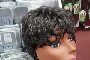 Oh's Beauty Supply image