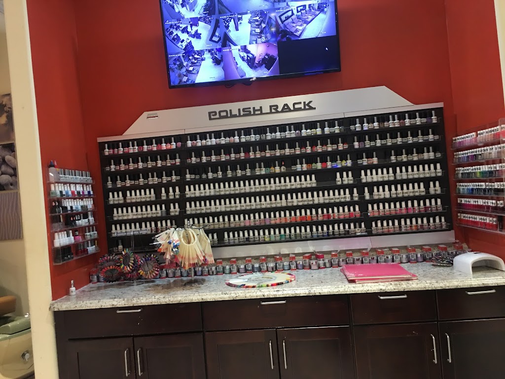 Tommy nails & spa 77375