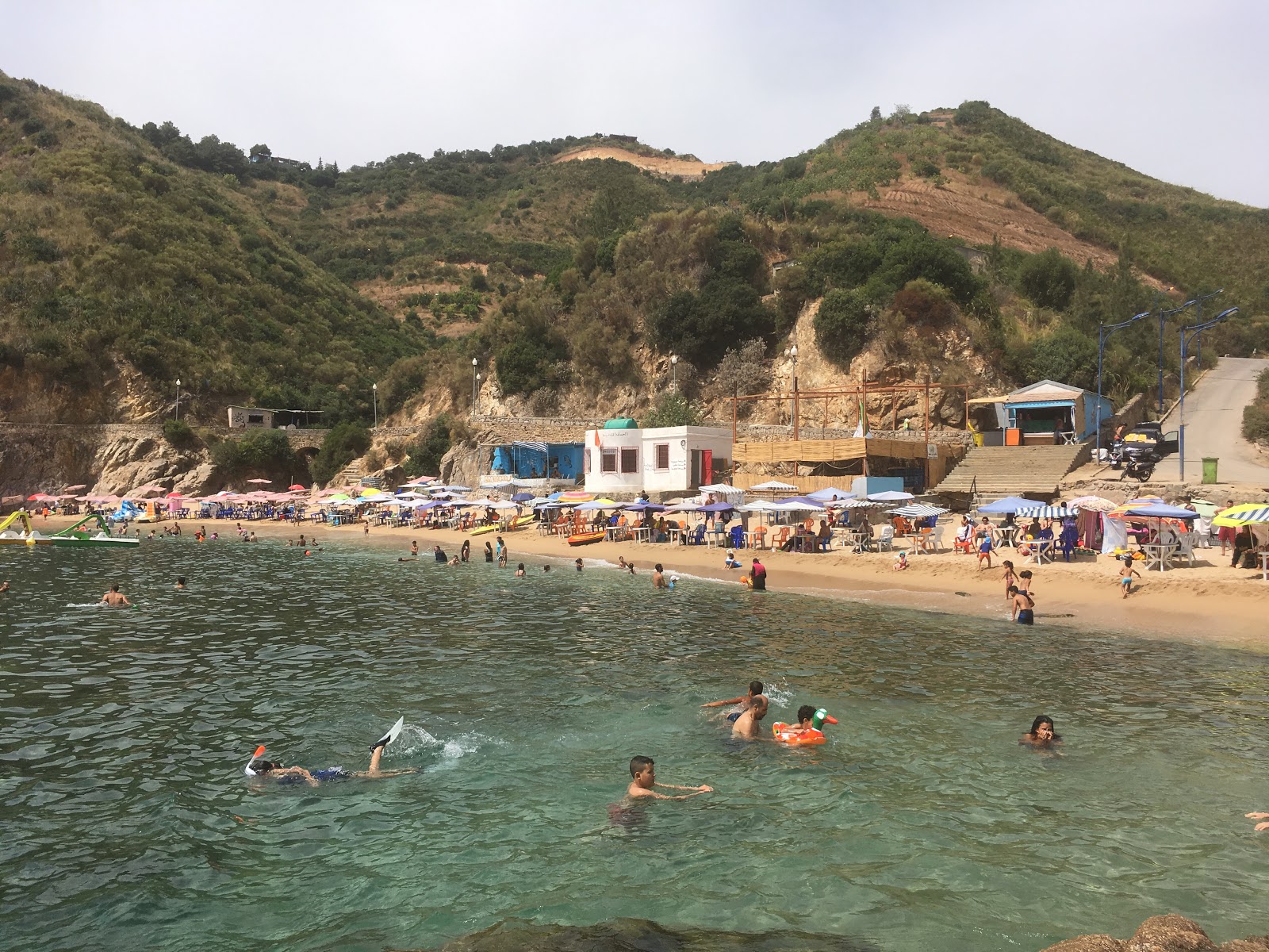 Photo de Plage Ravin des Lions (La Carriere) et le règlement
