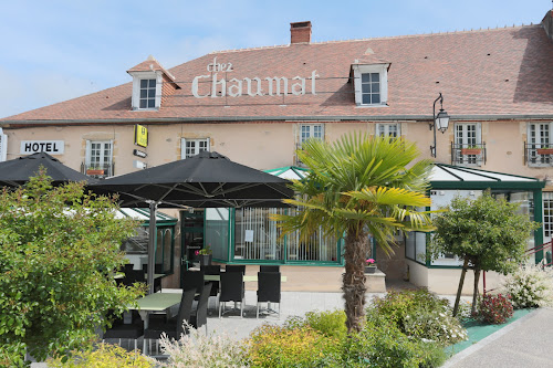 Logis Hôtel Chez Chaumat à Cérilly