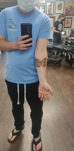 Tattoo Shop «Atlantis Tattoo & Gallery», reviews and photos, 1344 Malabar Rd SE, Palm Bay, FL 32907, USA