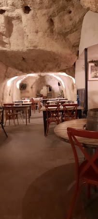 Atmosphère du Restaurant Le Caveau à DOUE LA FONTAINE - n°17
