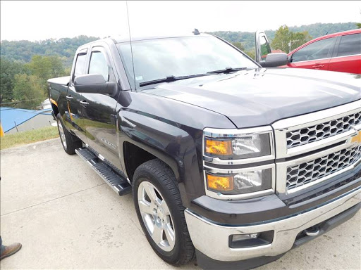 Auto Body Shop «Dave Owens Auto Body», reviews and photos, 5997 Hamilton Cleves Pike Rd, Cleves, OH 45002, USA