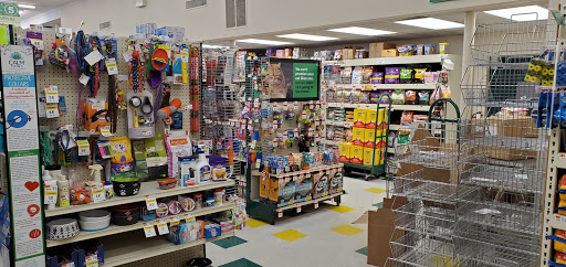 Pet Supply Store «Pet Supplies Plus», reviews and photos, 2433 MacArthur Rd, Whitehall, PA 18052, USA