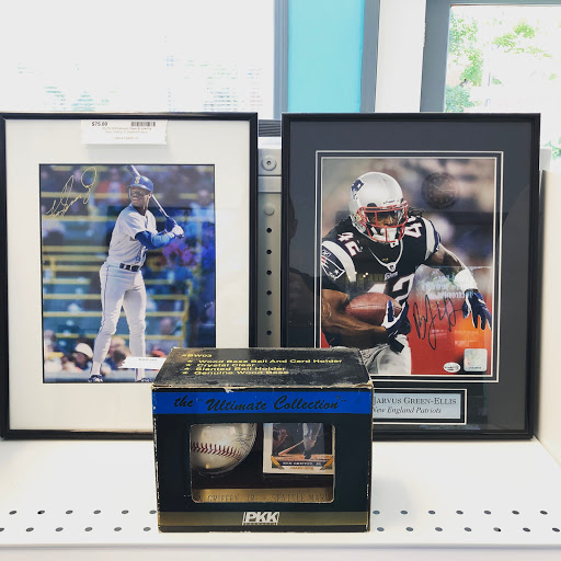 Pawn Shop «Platinum Pawn & Loan», reviews and photos, 292 Main St, Saco, ME 04072, USA