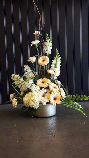 Florist «Timp Valley Floral», reviews and photos, 445 E State St, American Fork, UT 84003, USA