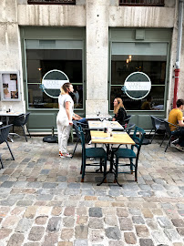 Atmosphère du Restaurant COURT BOUILLON à Lyon - n°10