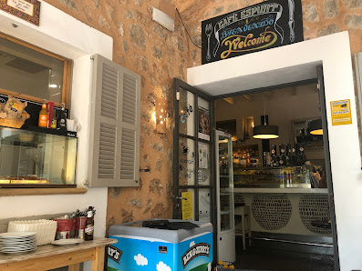Café Es Punt Carrer Arxiduc Luís Salvador, 9, 07179 Deià, Illes Balears, España
