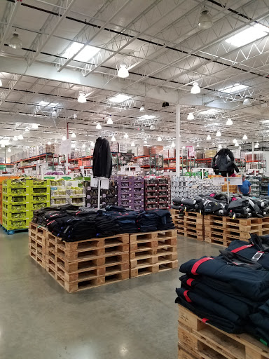 Warehouse store «Costco Wholesale», reviews and photos, 750 23rd Ave E, West Fargo, ND 58078, USA