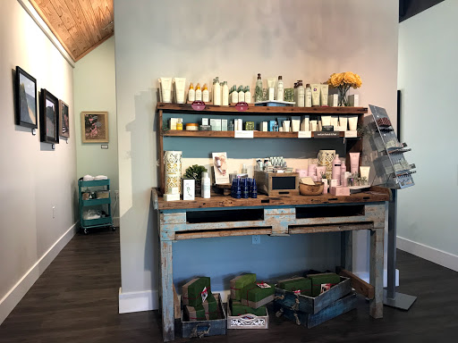 Hair Salon «Metamorphosis Hair Studio», reviews and photos, 1335 18th St, Vero Beach, FL 32960, USA