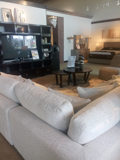 Furniture Store «Rooms To Go Furniture Store - Altamonte Springs», reviews and photos, 464 FL-436, Altamonte Springs, FL 32714, USA