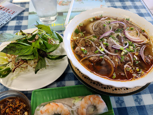 Song Huong Restaurant