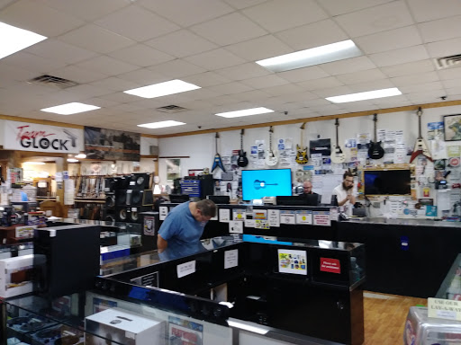 Pawn Shop «Lynchburg Pawn Shop Inc.», reviews and photos, 6115 Fort Ave, Lynchburg, VA 24502, USA