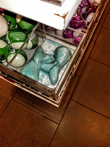 Beauty Supply Store «Bath & Body Works», reviews and photos, 2200 Tanger Blvd, Gonzales, LA 70737, USA