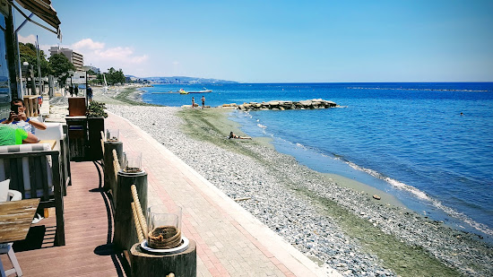 Onisilos Beach