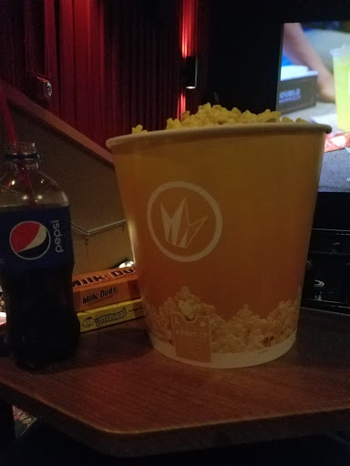 Movie Theater «United Artists Farmingdale 10», reviews and photos, 20 Michael Ave, Farmingdale, NY 11735, USA