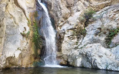 Eaton Canyon Falls image