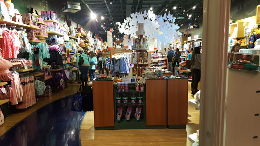 Toy Store «Disney Store», reviews and photos, 7875 Montgomery Rd, Cincinnati, OH 45236, USA