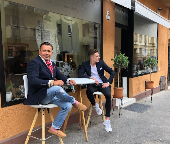 Budapest, Batthyány u. 27, 1015