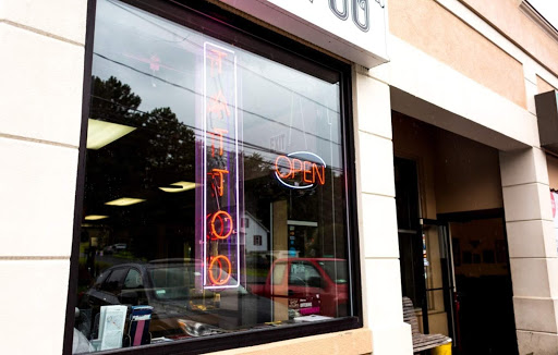 Explore bee tattoo ideas for women, creative tattoo ideas in Rensselaer, available at A Vita Tattoo