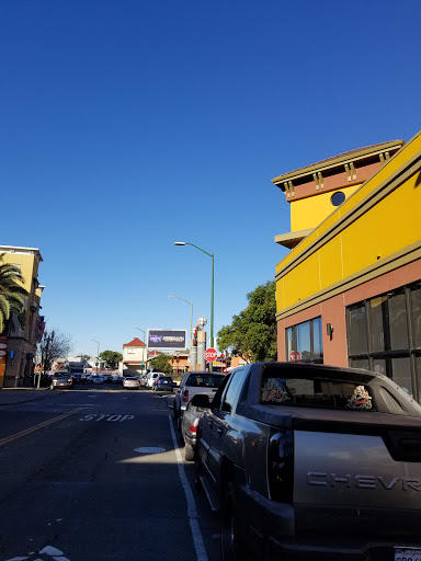 Legal Services «Centro Legal De La Raza», reviews and photos