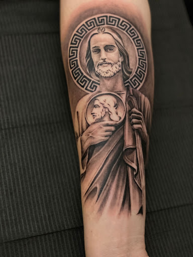 Tattoo Shop «Battleship Tattoo Shop», reviews and photos, 100 E Fry Blvd, Sierra Vista, AZ 85635, USA