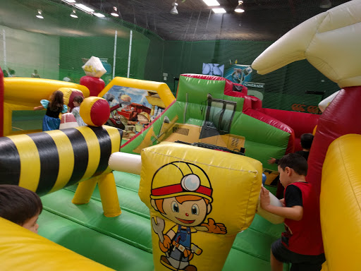 Inflatable World