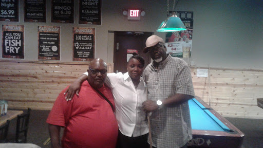 Restaurant «The Lodge-Stage 81», reviews and photos, 4080 W Broadway Ave, Robbinsdale, MN 55422, USA