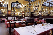 Photos du propriétaire du Restaurant français Bouillon Chartier Grands Boulevards à Paris - n°3