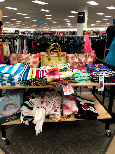 Department Store «Nordstrom Rack Gateway», reviews and photos, 9607 Research Blvd, Austin, TX 78759, USA
