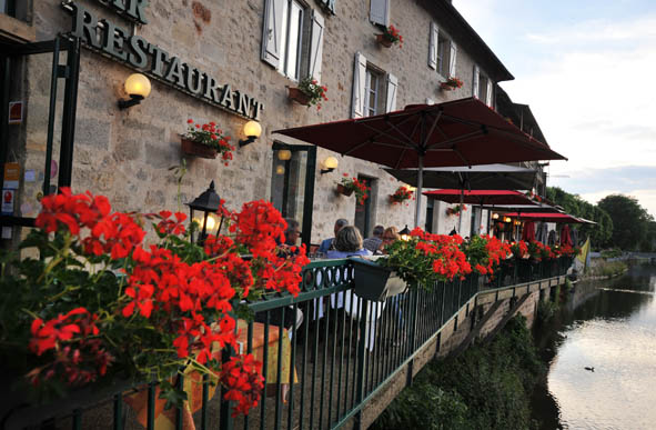 Photos du propriétaire hôtels Best Western Hotel Le Pont D'Or 46100 Figeac