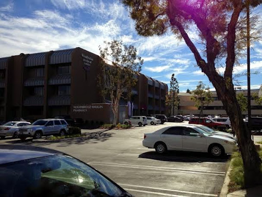 Urgent care center «Woodbridge Walk-In Urgent Care», reviews and photos