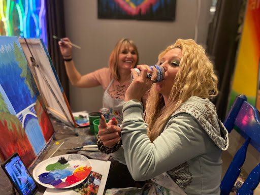 Painting Studio «Bottle & Bottega Portland», reviews and photos, 1406 SW Broadway, Portland, OR 97201, USA