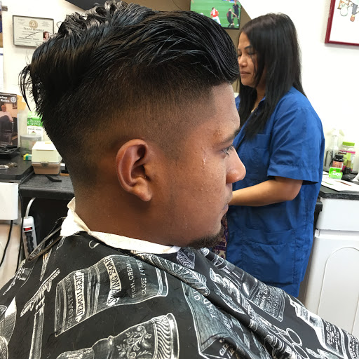 Barber Shop «Friendly Barber Shop», reviews and photos, 13207 Jones Rd, Houston, TX 77070, USA