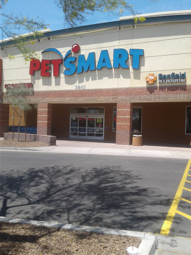 Pet Supply Store «PetSmart», reviews and photos, 2840 W Chandler Blvd, Chandler, AZ 85224, USA