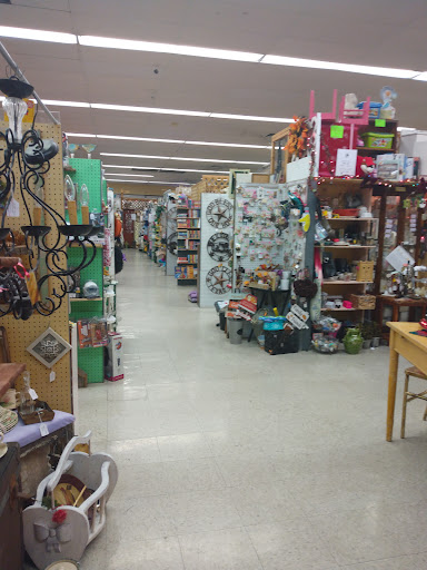Antique Store «Craftiques Mall - Bandera Road», reviews and photos, 6751 Bandera Rd, San Antonio, TX 78238, USA