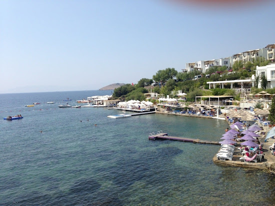 Beyaz Beach