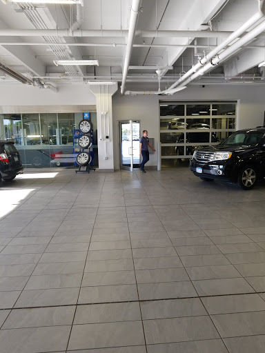 Honda Dealer «Richfield Bloomington Honda», reviews and photos, 501 W 77th St, Richfield, MN 55423, USA