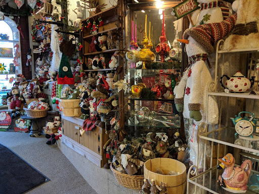 Christmas Store «Tannenbaum Christmas Shop», reviews and photos, 1007 Howard St, Omaha, NE 68102, USA