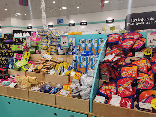 Magasin de cosmétiques Normal Roissy-en-France