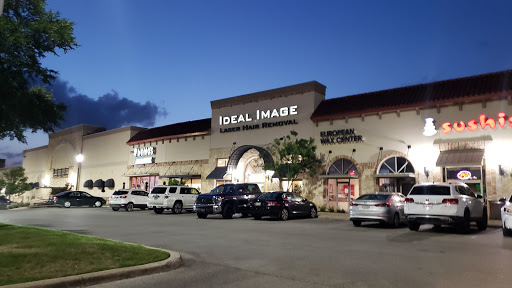 Shopping Mall «Vineyard Shopping Center», reviews and photos, 1207 North Loop 1604 W, San Antonio, TX 78258, USA