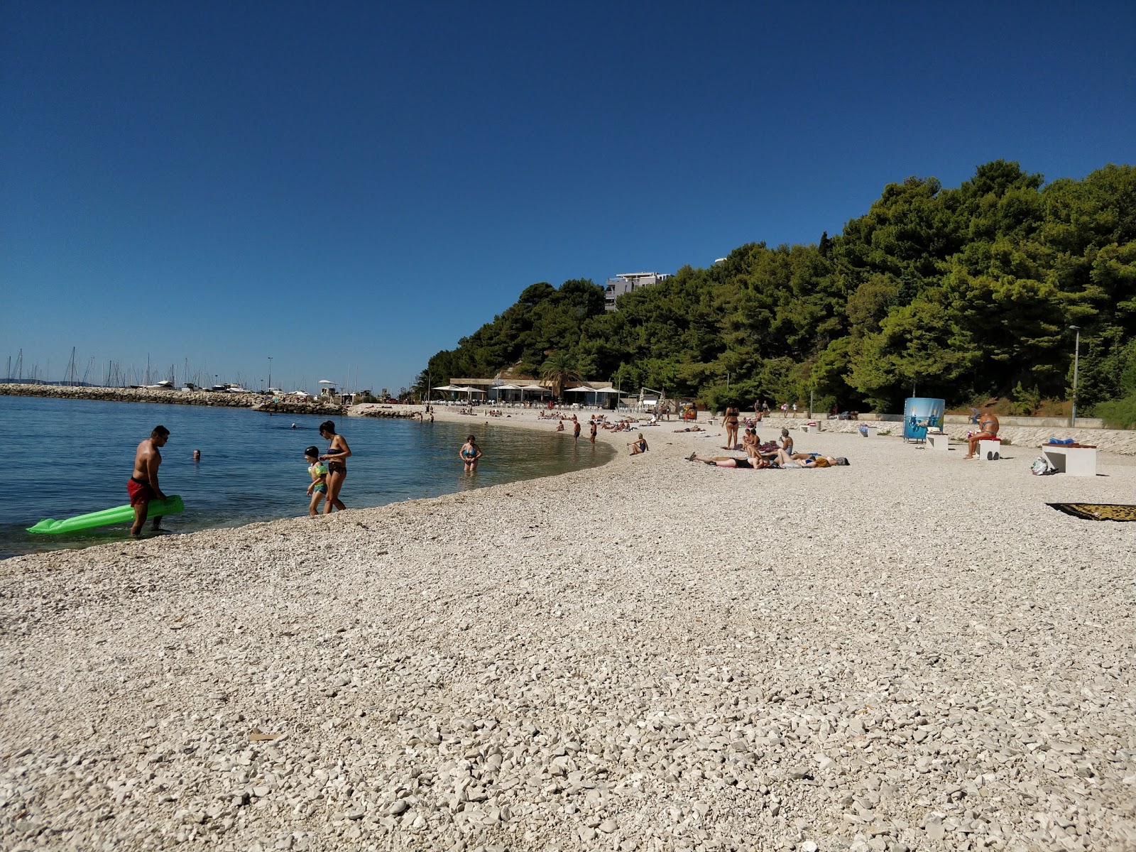 Foto di Trstenik beach area del resort sulla spiaggia