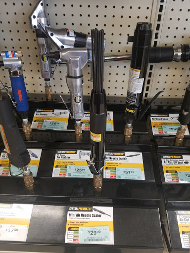 Hardware Store «Harbor Freight Tools», reviews and photos, 34600 Vine St, Eastlake, OH 44095, USA