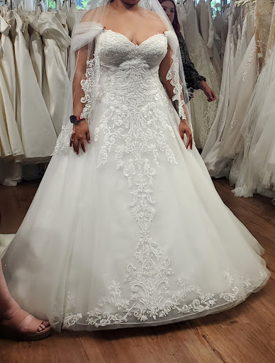 Bridal Shop «Melange Bridal», reviews and photos, 3301 Steck Ave #105, Austin, TX 78757, USA